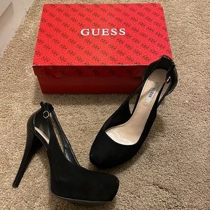 Guess suede and patent leather pumps size 8.5